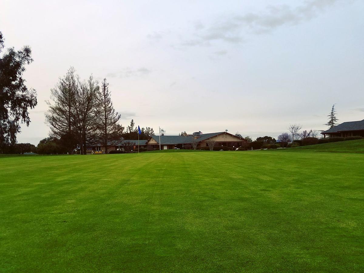 Ridgemark Golf Club And Resort Hollister Exterior photo